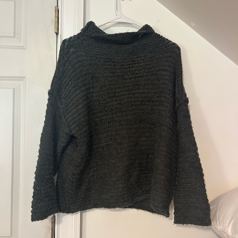 Aerie Dark Grey Sweater with loose turtleneck
